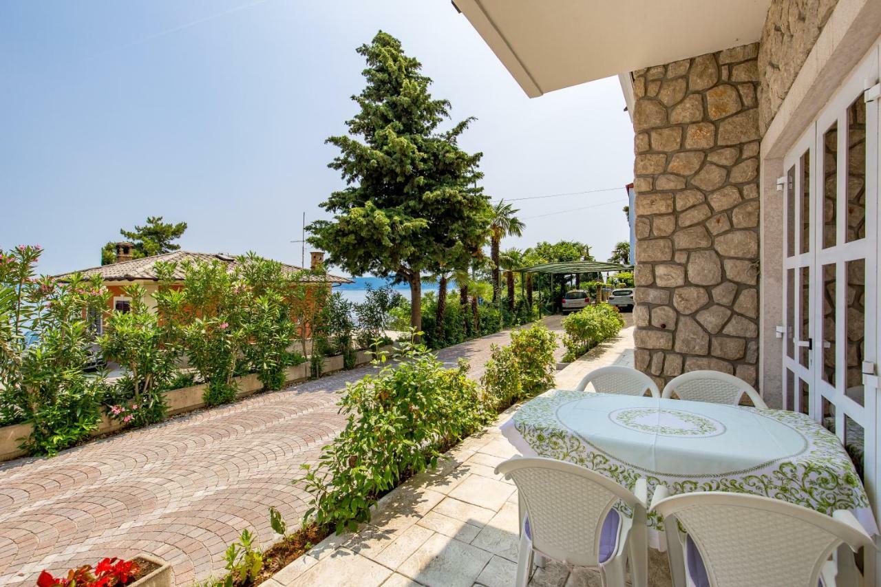 Apartments Gea Moscenicka Draga Exterior photo